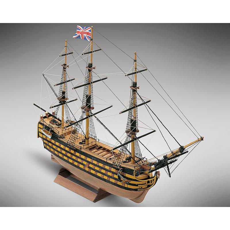 Klick zeigt Details von Bausatz HMS Victory - M 1:325 (Mini Mamoli)