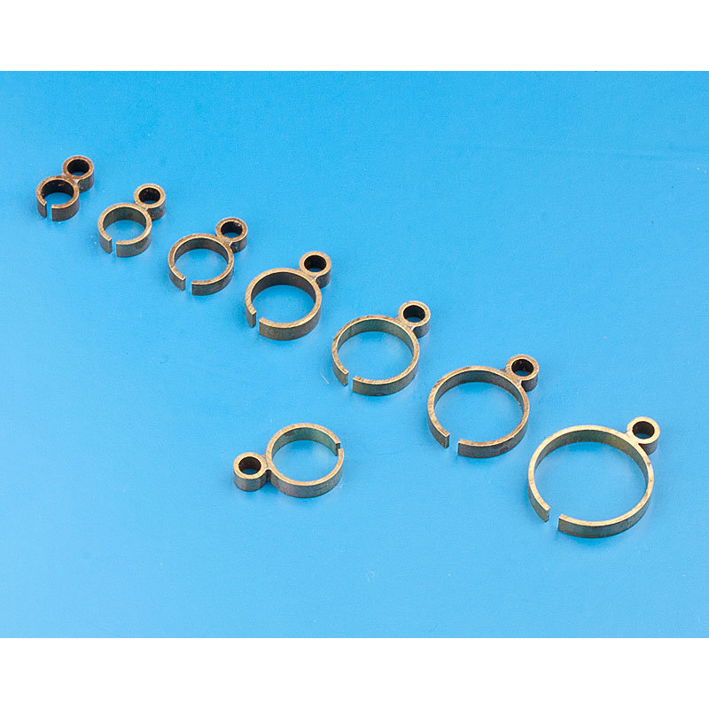 Klick zeigt Details von Ring mit Öse  9 mm, Metall